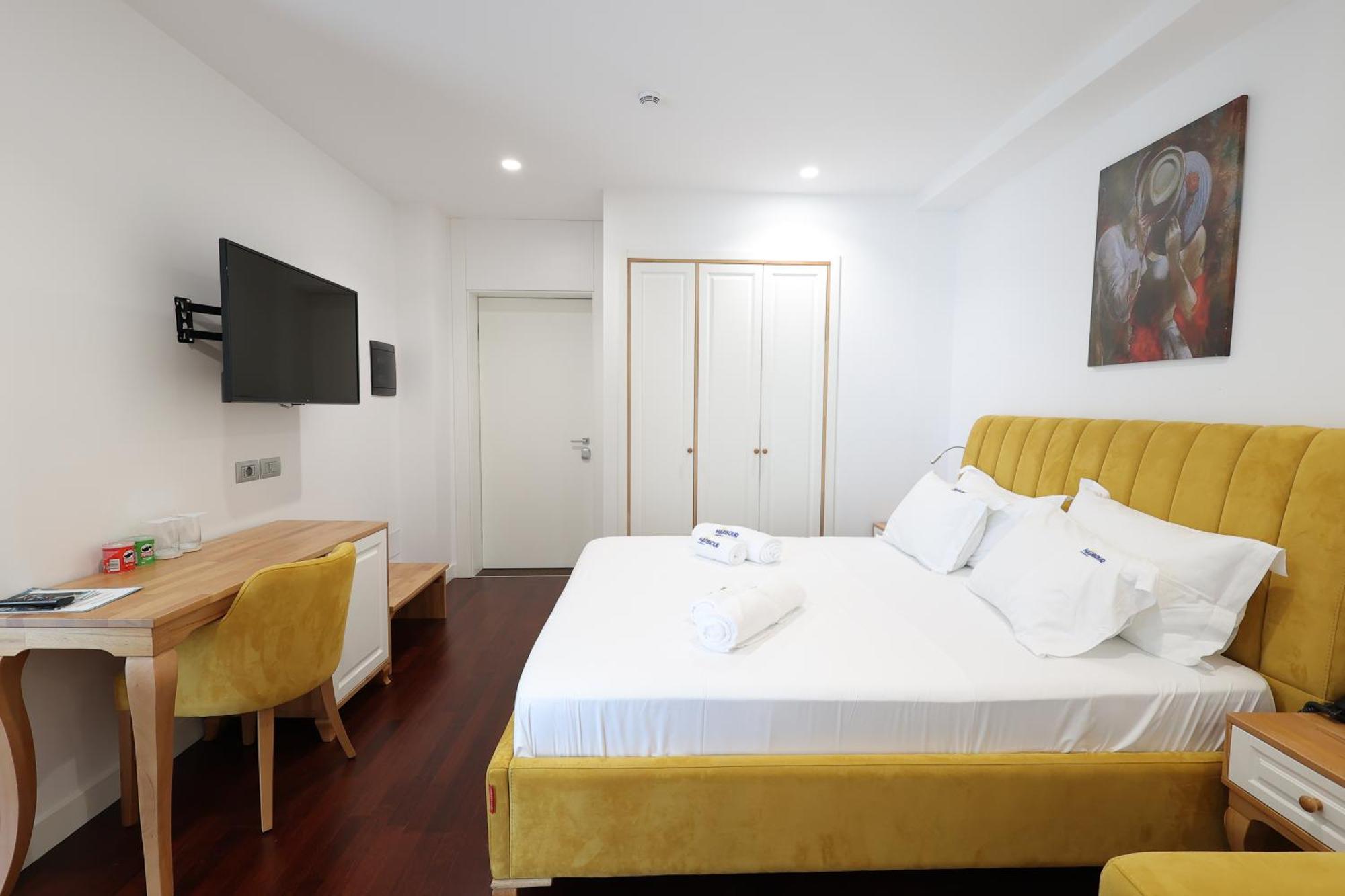 Harbour 4* Saranda