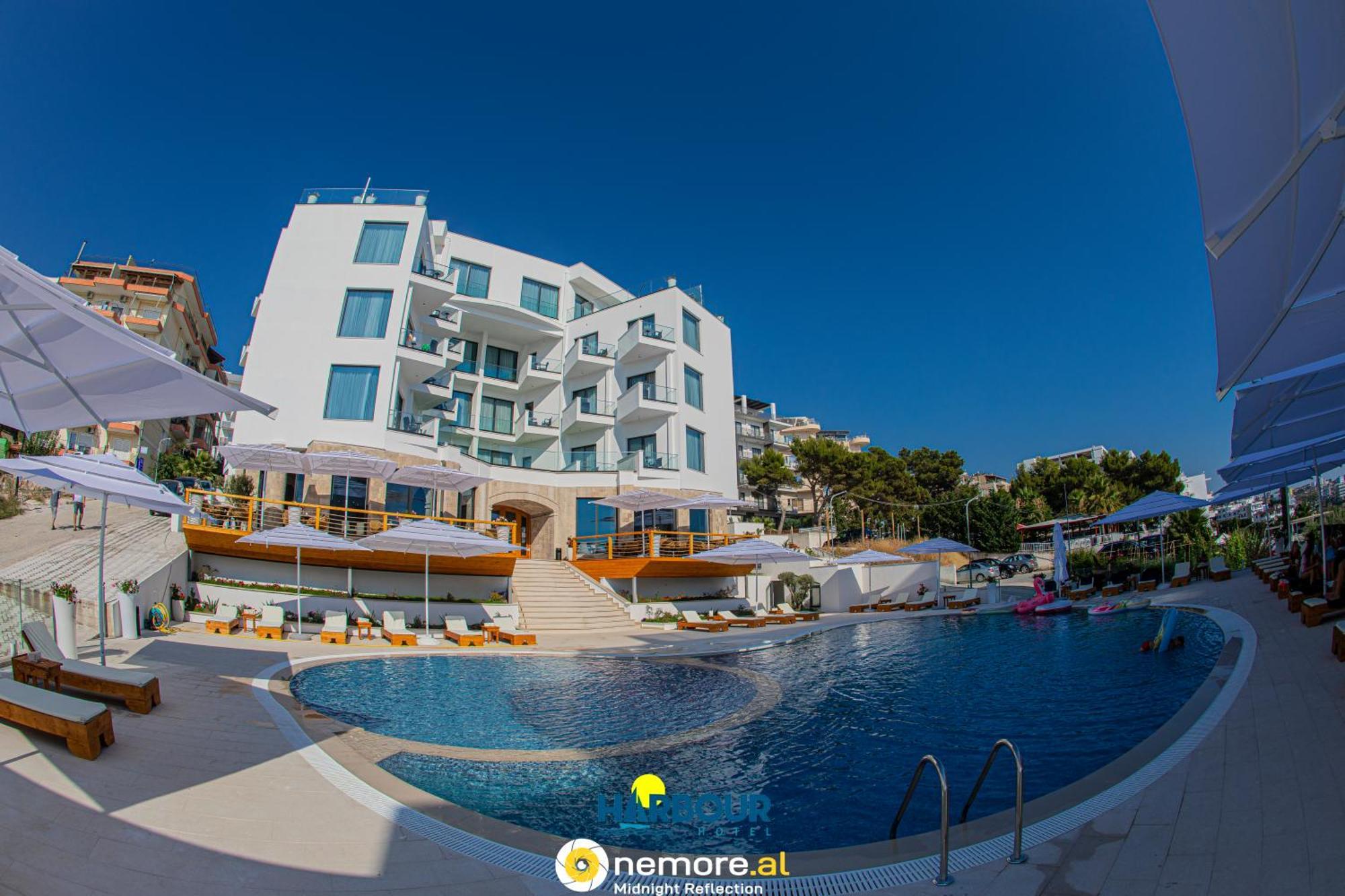 Harbour 4* Saranda