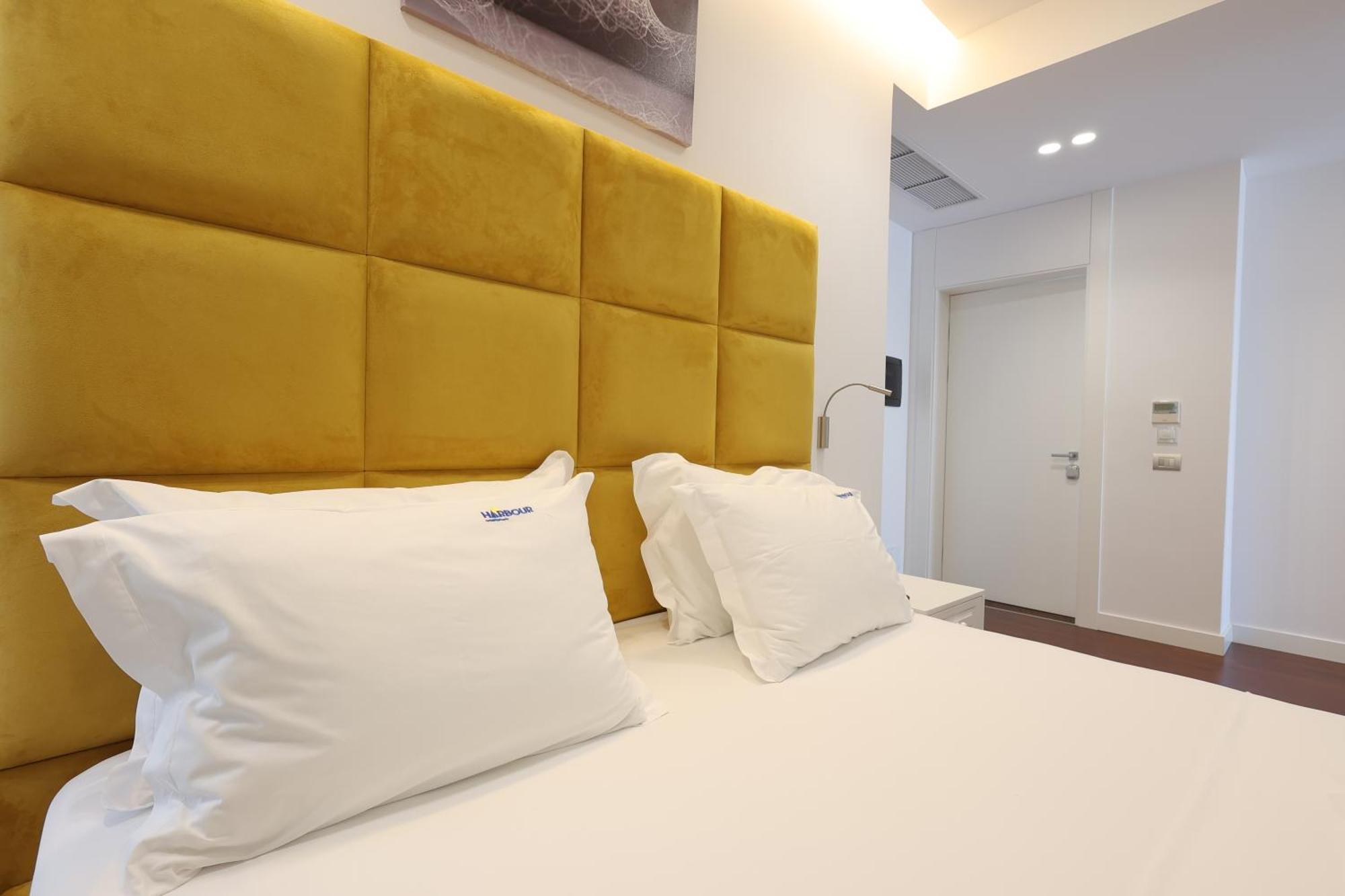 Harbour Hotel