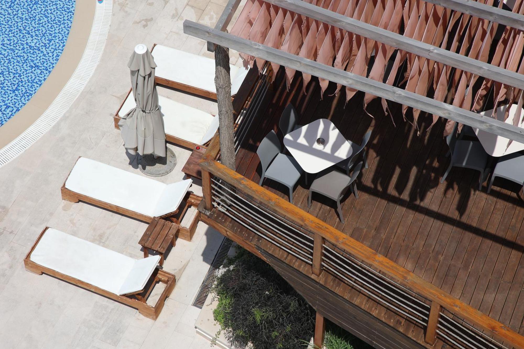 Harbour Hotel 4*