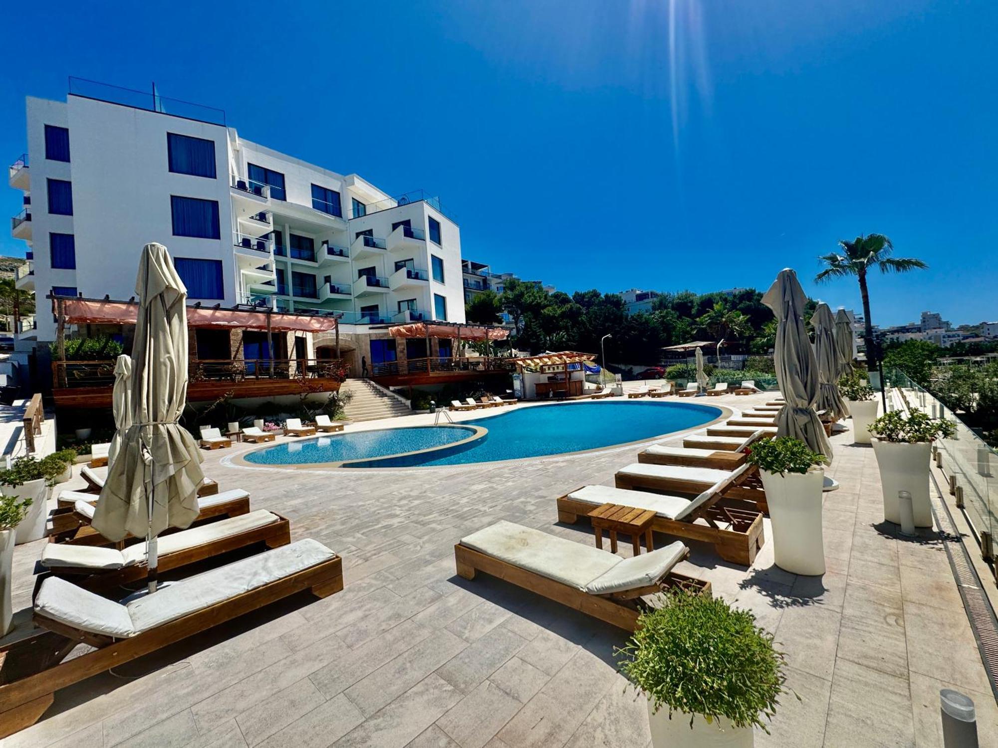 Harbour Hotel