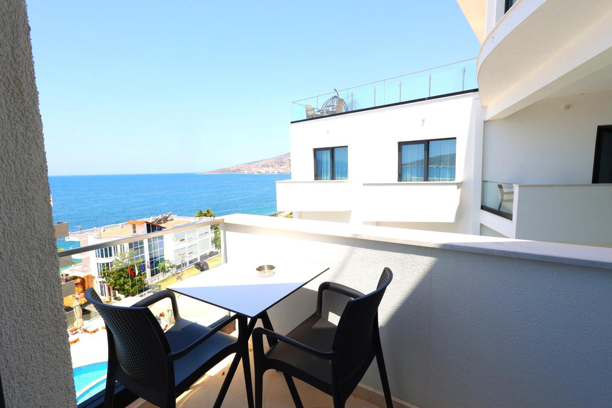 Harbour Hotel